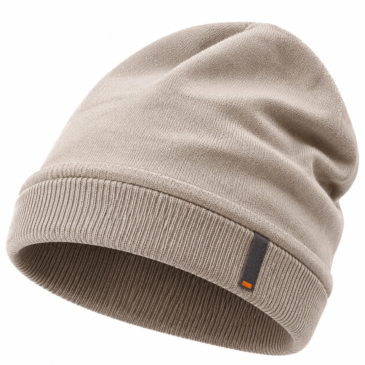 Bonnet en tricot beige toutes saisons